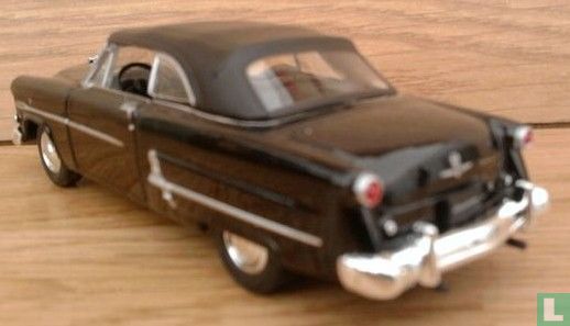 Ford Crestline Sunliner - Image 2