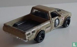 Datsun 620 - Image 2