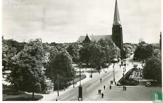 Arnhem, Velperplein en Steenstraat