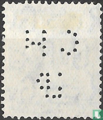 George V - Image 2