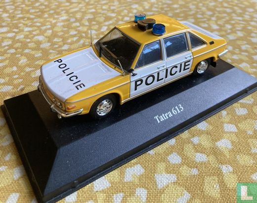Tatra 613 Policie - Image 1