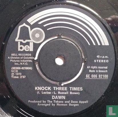 Knock Three Times - Afbeelding 3