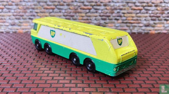 BP Auto Tanker - Image 4