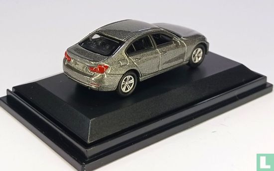 BMW 335i - Bild 2