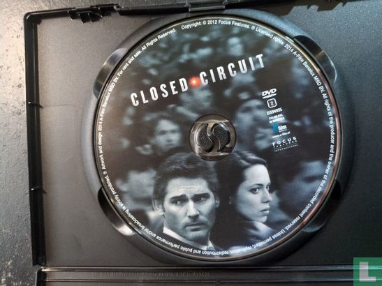 Closed Circuit - Afbeelding 3