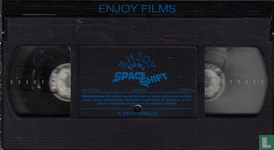 Space Shift - Bild 3