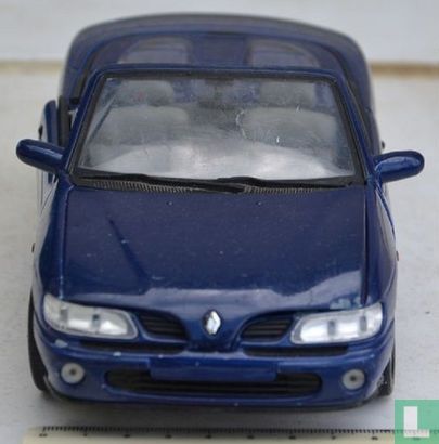 Renault Megane Cabriolet - Image 2