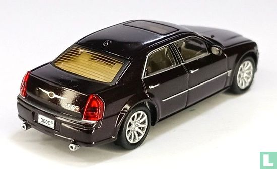 Chrysler 300C HEMI SRT8 - Image 2