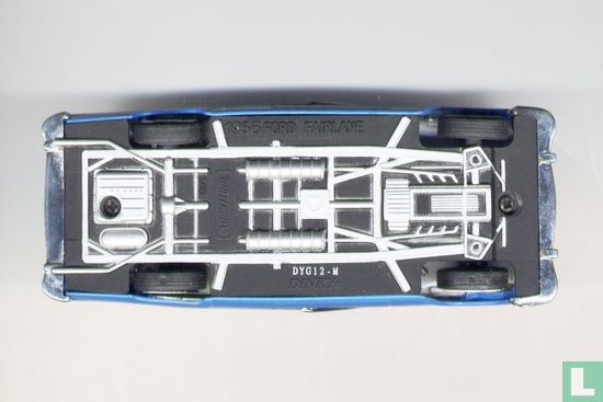 Ford Fairlane - Image 4