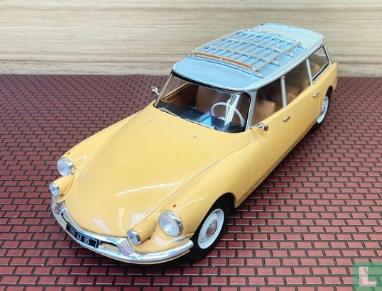 Citroën ID19 Break - Image 6