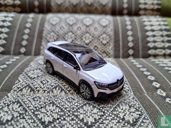 Renault Espace e-tech full hybrid - Afbeelding 1