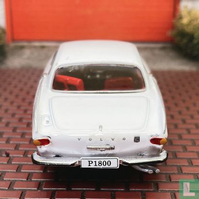 Volvo P1800 - Image 5