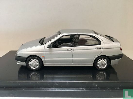 Alfa Romeo 146