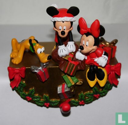 Mickey & Minnie Stocking Holder