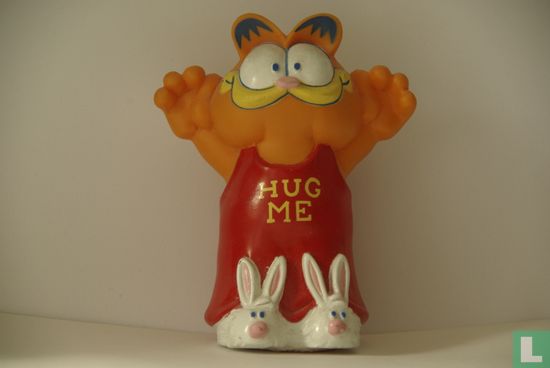 Garfield "Hug Me"