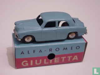 Alfa Romeo Giulietta Berlina - Image 2