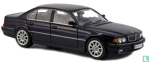 BMW 740i - Image 1