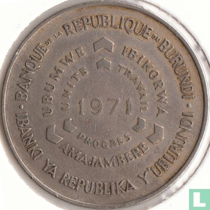 Burundi 10 francs 1971 "FAO" - Image 1