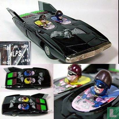 Black Knight Batmobile - Image 3