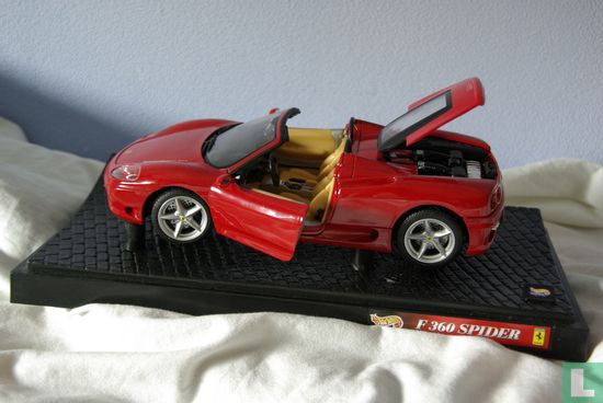 Ferrari F360 Spider - Afbeelding 1