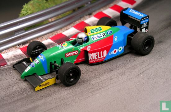 Benetton B190 - Ford  