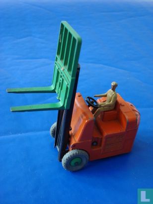 Coventry Climax Fork Lift Truck - Image 2