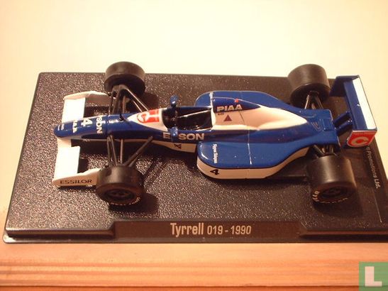 Tyrrell 019 - Ford  