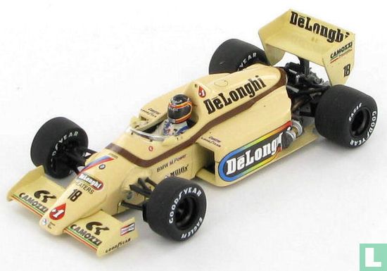 Arrows A8 