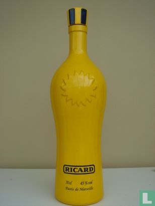 Ricard gele fles