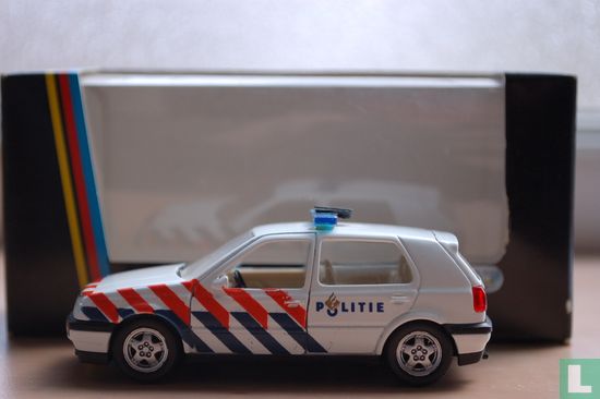 Volkswagen Golf VR6 'Politie' - Image 3