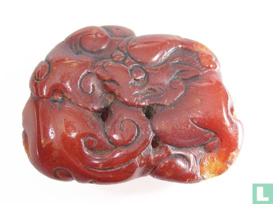 Chinees lucky tiger charm / amulett made from genuine amber 