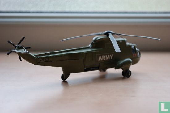 Sikorsky Sea King Army Helicopter - Image 2