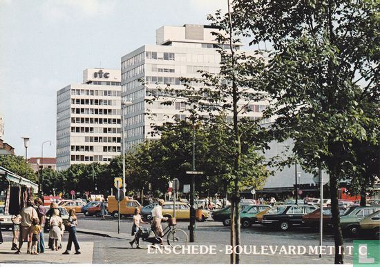Enschede - Boulevard met I.T.C.