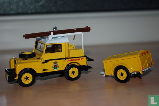 Land Rover Fire Engine 'Bush Fire Brigade' - Afbeelding 1