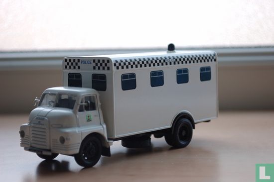 Bedford Morris Police set - Afbeelding 2