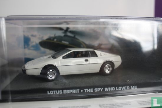 Lotus Esprit 'The spy who loved me' - Bild 1