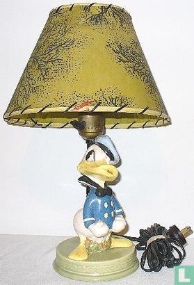 Donald Duck Lamp 4