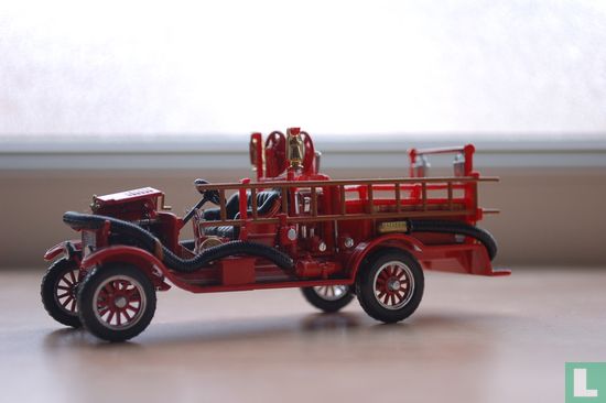 Ford Model-T Fire Engine - Image 1