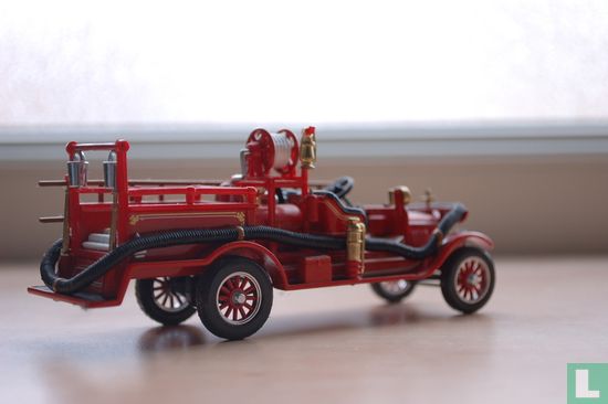Ford Model-T Fire Engine - Image 2