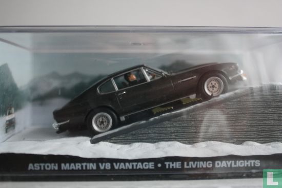 Aston Martin V8 Vantage 'The living daylights' - Bild 1