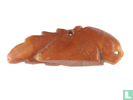 Chinees bird charm / amulett made from genuine amber 