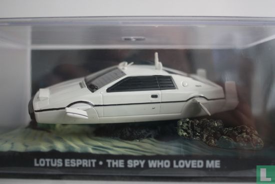 Lotus Esprit 'The spy who loved me' - Bild 1