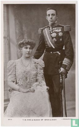 Queen Ena, King Alfonso, Prince Asturias ~baby~