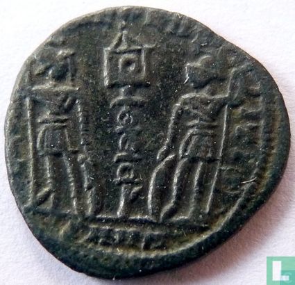 Römisches Kaiserreich Heraclea Anonym Kleinfollis AE3 von Konstantin I. und seine Söhne - Bild 1