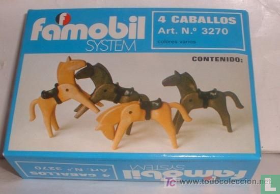 Famobil 4 Paarden / 4 Caballos