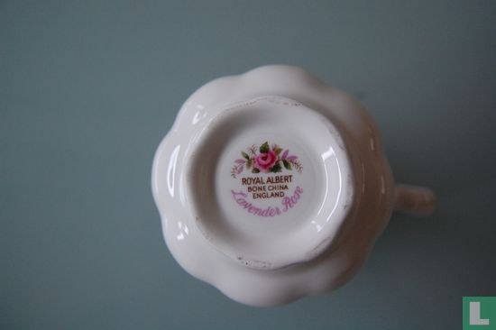 Melkkan - Lavender Rose - Royal Albert - Image 2