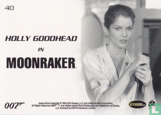 Holly Goodhead in Moonraker - Afbeelding 2