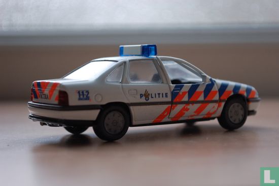 Opel Vectra 'Politie Noord-Oost Gelderland' - Afbeelding 2