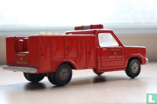 Emergency Paramedic Truck - Bild 2