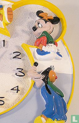 Wandklok met Mickey Mouse Donald Duck Pluto Goofy Minnie Mouse Katrien Disney - Bild 3